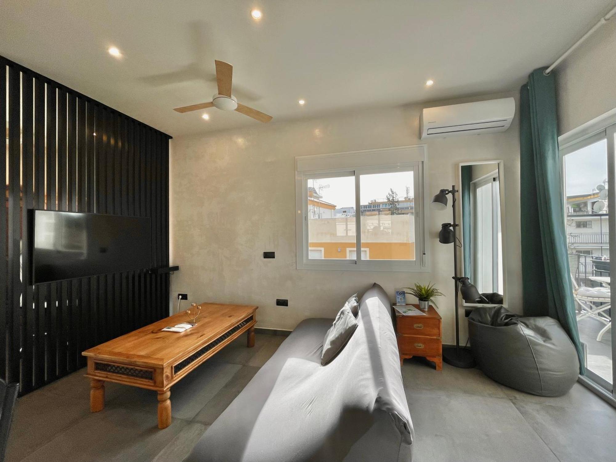 Ferienwohnung Lafrenchtouch - Moderno Y Centrico En Torremolinos Exterior foto